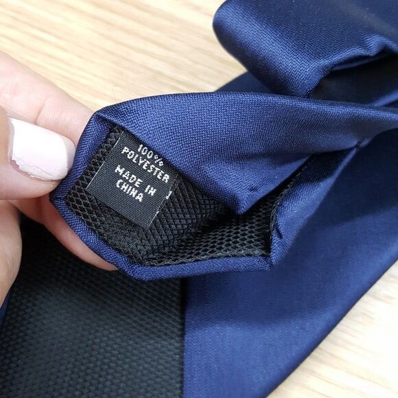 ALFANI Mens Neck Tie Solid Blue Satin Classic Pointed - Picture 3 of 5